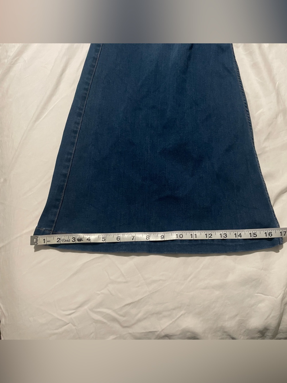 Popflex Superstretch Midrise Wide Leg Jeans - Medium, 32”inseam, Medium Wash. - Picture 8 of 8